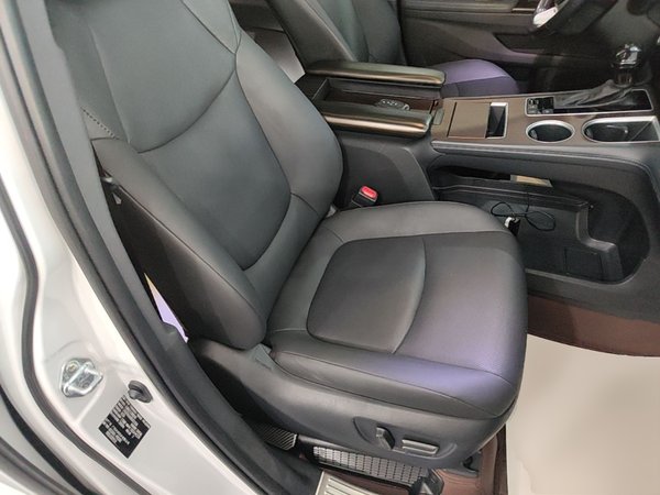 Toyota SIENNA 2024, 40300 км, за 39888 USD - фото 23