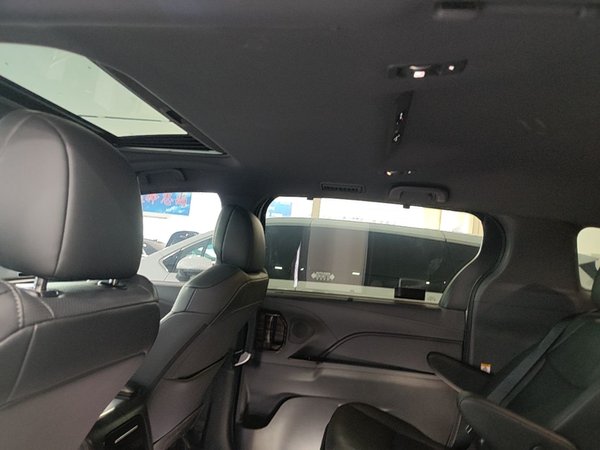 Toyota SIENNA 2024, 40300 км, за 39888 USD - фото 21