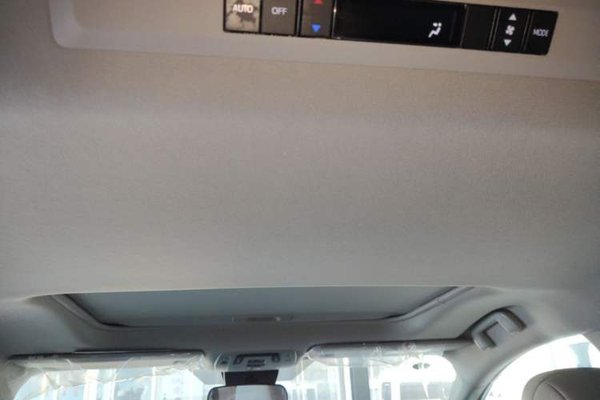 Toyota SIENNA 2026, 100 км, за 38667 USD - фото 21