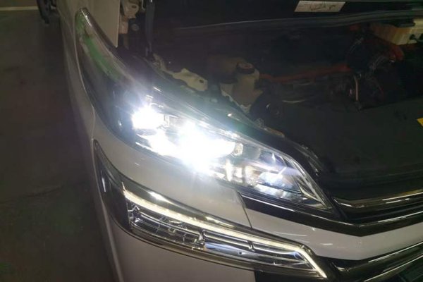 Toyota Vellfire 2020, 30300 км, за 79786 USD - фото 7