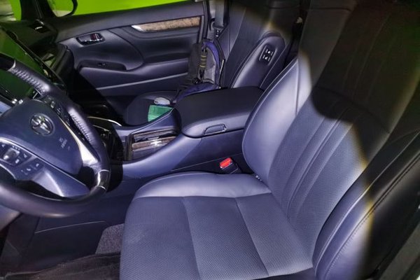 Toyota Vellfire 2020, 30300 км, за 79786 USD - фото 14