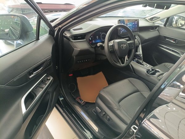Toyota Venza 2022, 28300 км, за 25858 USD - фото 12