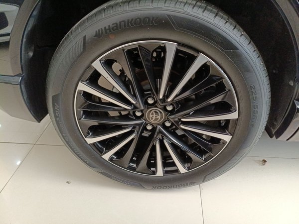 Toyota Venza 2022, 28300 км, за 25858 USD - фото 25