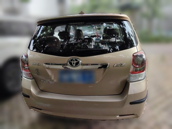 Toyota Verso 2014, 64100 км, за 8106 USD