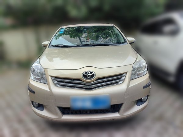 Toyota Verso 2014, 64100 км, за 8106 USD