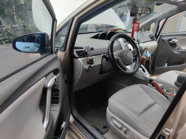 Toyota Verso 2014, 64100 км, за 8106 USD - фото 19