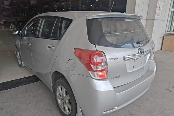 Toyota Verso 2014, 145200 км, за 7370 USD - фото 1