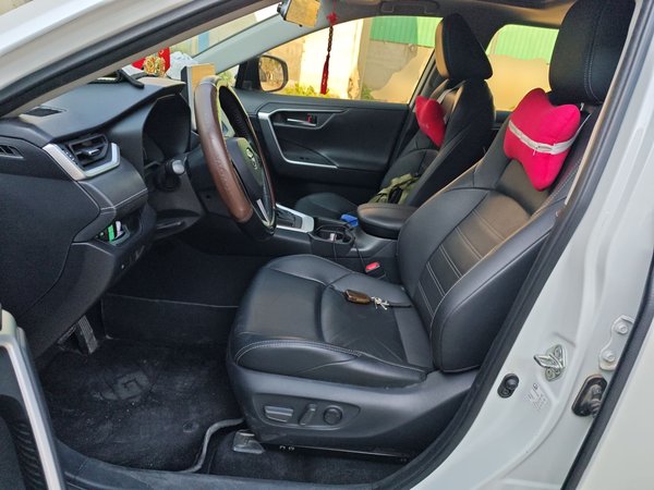 Toyota Wildlander 2022, 63200 км, за 16657 USD - фото 16