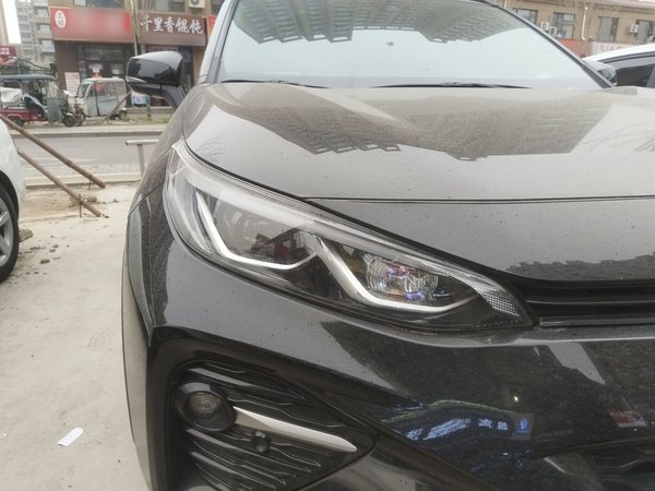 Toyota Wildlander 2023, 15000 км, за 9999999 USD - фото 8