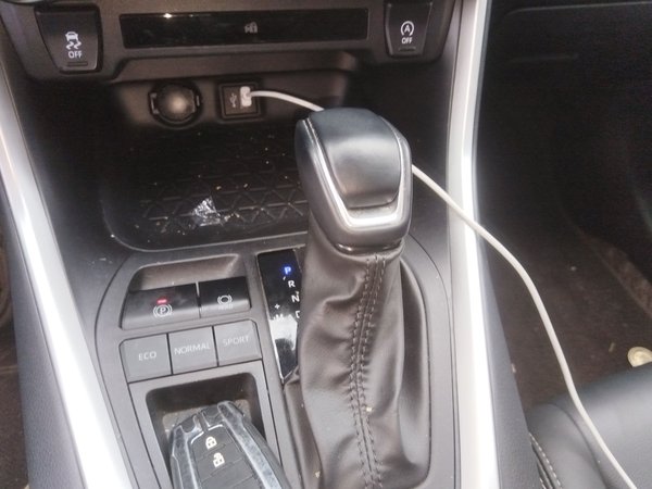 Toyota Wildlander 2023, 15000 км, за 9999999 USD - фото 15