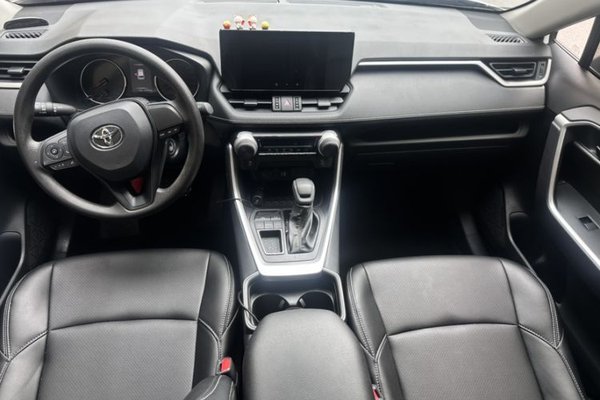 Toyota Wildlander 2023, 13000 км, за 18514 USD - фото 17
