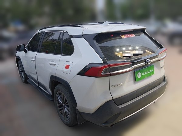 Toyota Wildlander 2023, 9400 км, за 18553 USD