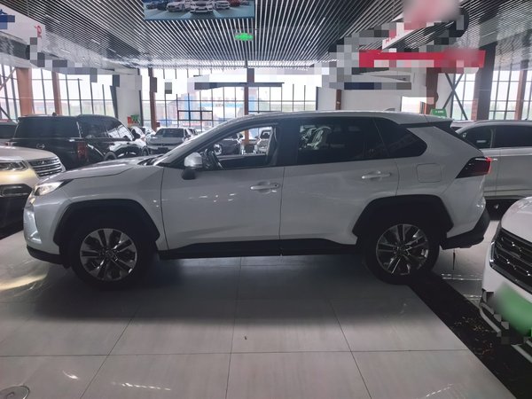 Toyota Wildlander 2024, 22600 км, за 18701 USD - фото 6