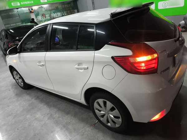Toyota Yaris 2016, 102100 км, за 7018 USD