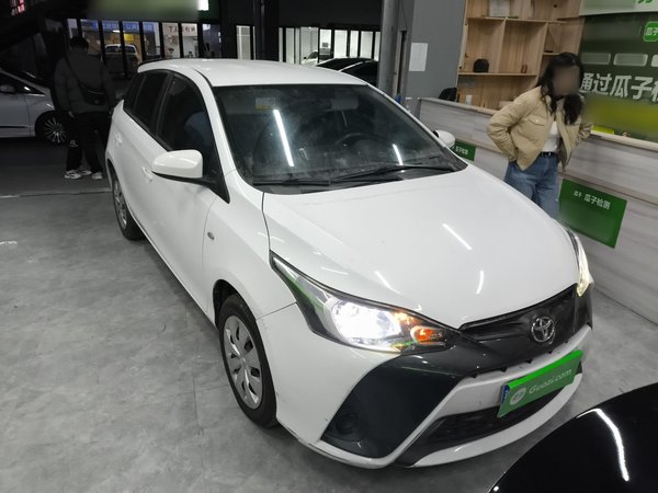Toyota Yaris 2016, 102100 км, за 7018 USD