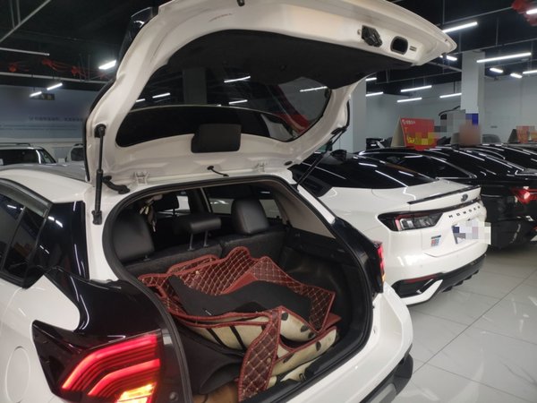 Toyota Yaris 2020, 55800 км, за 8918 USD - фото 22