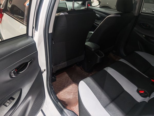 Toyota Yaris 2021, 34700 км, за 8289 USD - фото 14