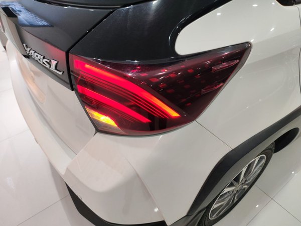 Toyota Yaris 2021, 34700 км, за 8289 USD - фото 29