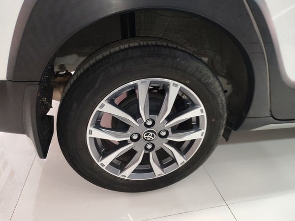 Toyota Yaris 2021, 34700 км, за 8289 USD - фото 31