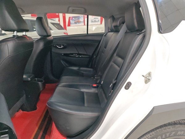 Toyota Yaris 2021, 58900 км, за 8967 USD - фото 13