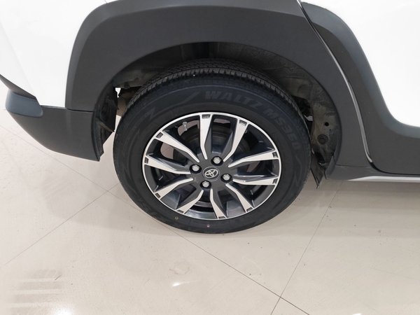 Toyota Yaris 2021, 58900 км, за 8967 USD - фото 25