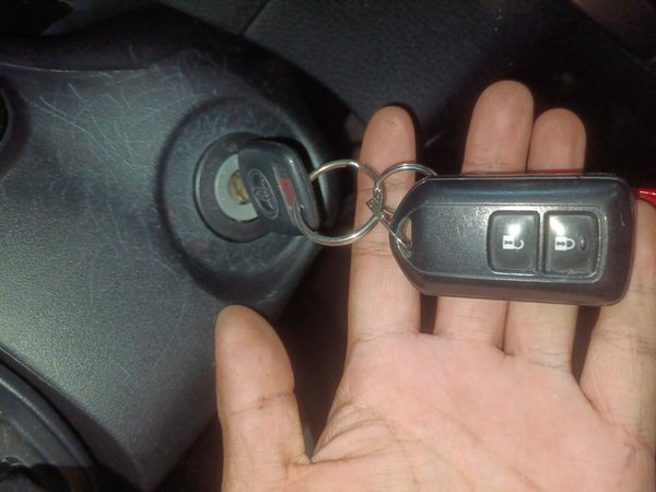 Toyota Yaris 2022, 26300 км, за 9885 USD - фото 19