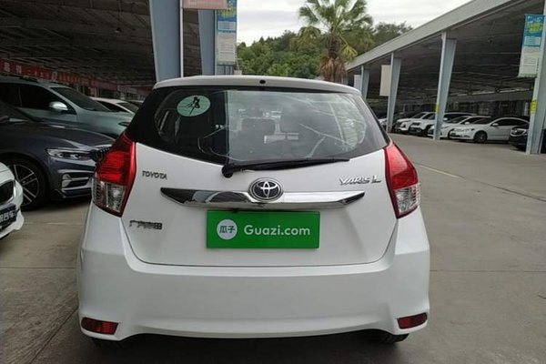 Toyota YARiS L Zhi Xuan 2014, 104900 км, за 4813 USD
