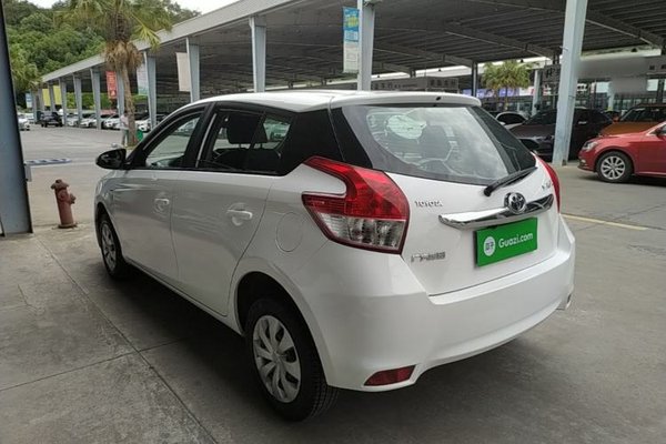 Toyota YARiS L Zhi Xuan 2014, 104900 км, за 4813 USD