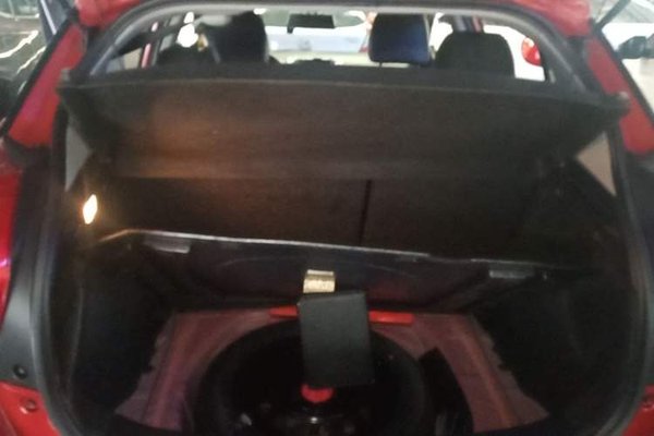 Toyota YARiS L Zhi Xuan 2015, 114400 км, за 6444 USD - фото 22