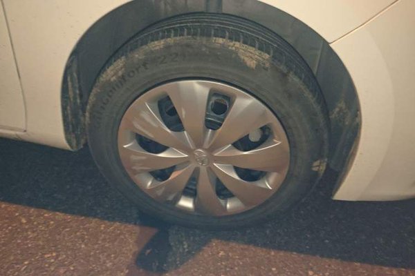 Toyota YARiS L Zhi Xuan 2015, 101300 км, за 4286 USD - фото 8