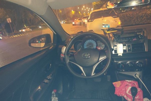 Toyota YARiS L Zhi Xuan 2015, 101300 км, за 4286 USD - фото 10
