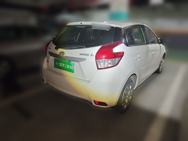 Toyota YARiS L Zhi Xuan 2015, 80200 км, за 5826 USD