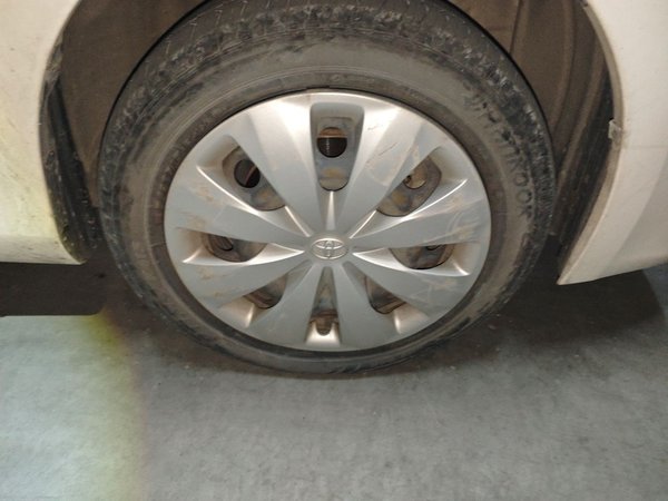 Toyota YARiS L Zhi Xuan 2015, 80200 км, за 5826 USD