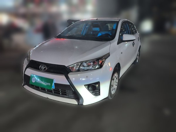 Toyota YARiS L Zhi Xuan 2016, 90800 км, за 4118 USD