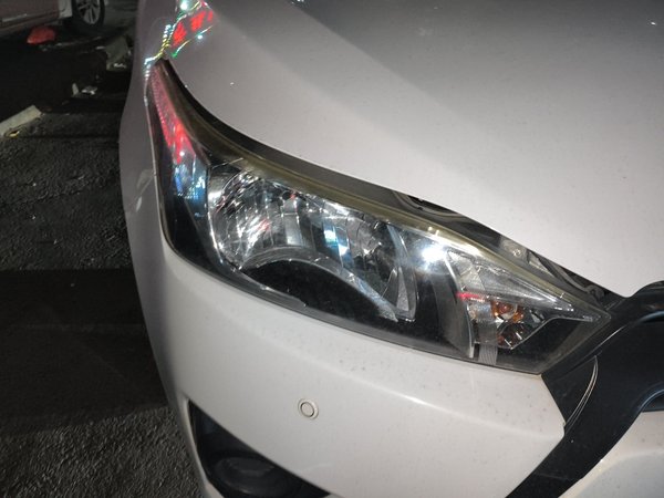 Toyota YARiS L Zhi Xuan 2016, 90800 км, за 4118 USD