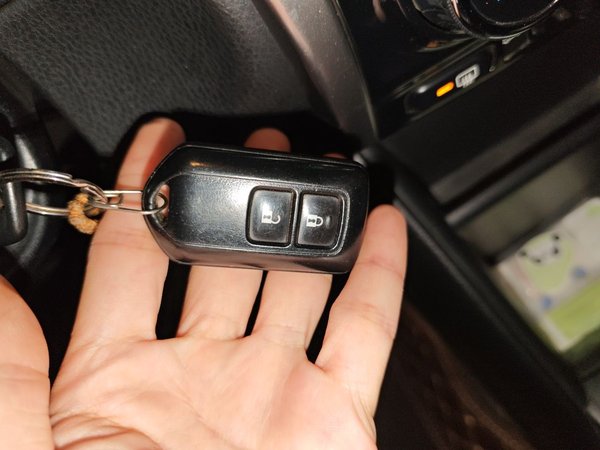 Toyota YARiS L Zhi Xuan 2016, 84400 км, за 6807 USD - фото 17
