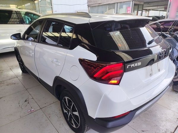Toyota YARiS L Zhi Xuan 2020, 37500 км, за 8231 USD