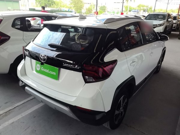 Toyota YARiS L Zhi Xuan 2021, 37400 км, за 9203 USD