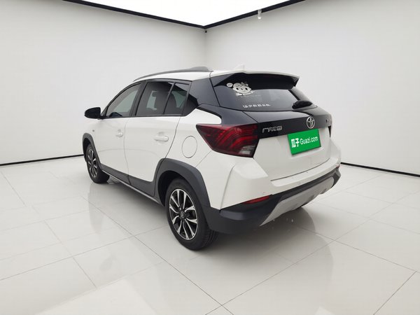 Toyota YARiS L Zhi Xuan 2021, 55300 км, за 9360 USD