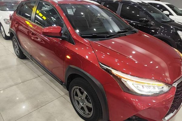 Toyota YARiS L Zhi Xuan 2022, 62100 км, за 9305 USD