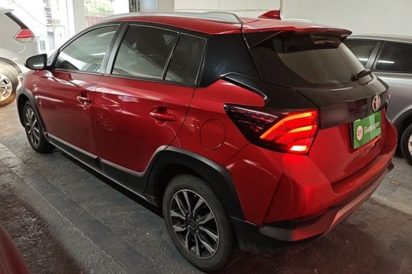 Toyota YARiS L Zhi Xuan 2022, 78900 км, за 9318 USD