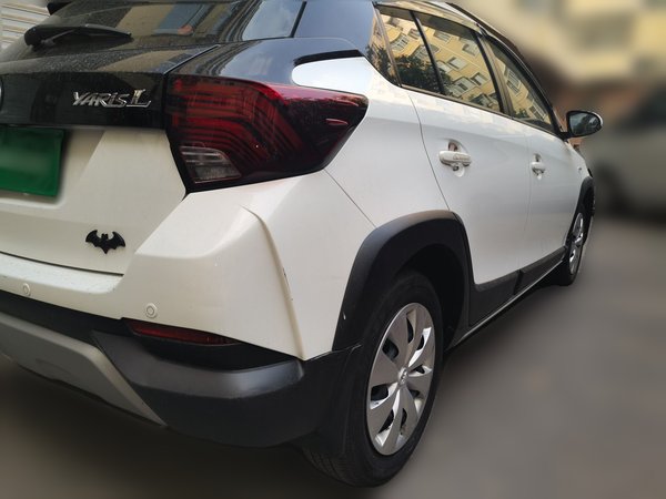 Toyota YARiS L Zhi Xuan 2022, 13600 км, за 9563 USD
