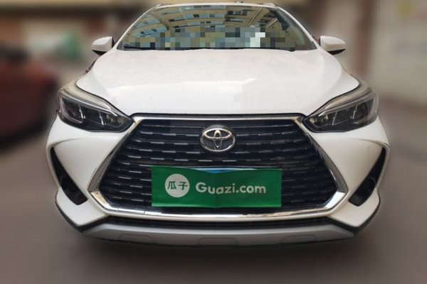 Toyota YARiS L Zhi Xuan 2022, 13600 км, за 9563 USD