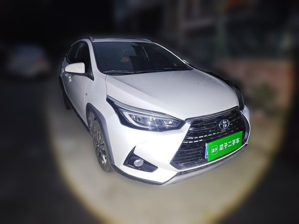 Toyota YARiS L Zhi Xuan 2022, 21200 км, за 10314 USD