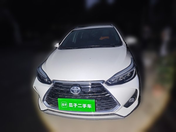 Toyota YARiS L Zhi Xuan 2022, 21200 км, за 10314 USD