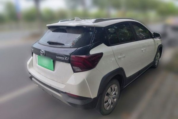 Toyota YARiS L Zhi Xuan 2022, 34200 км, за 9481 USD