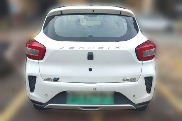 Venucia e30 2020, 42600 км, за 4686 USD