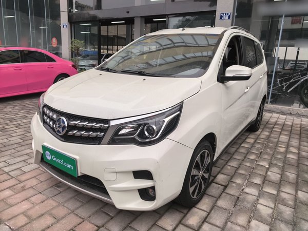Venucia M50V 2019 1.5L Manual Comfort Edition