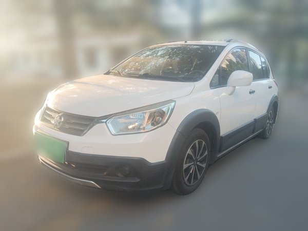 Venucia R50X · 2015 год