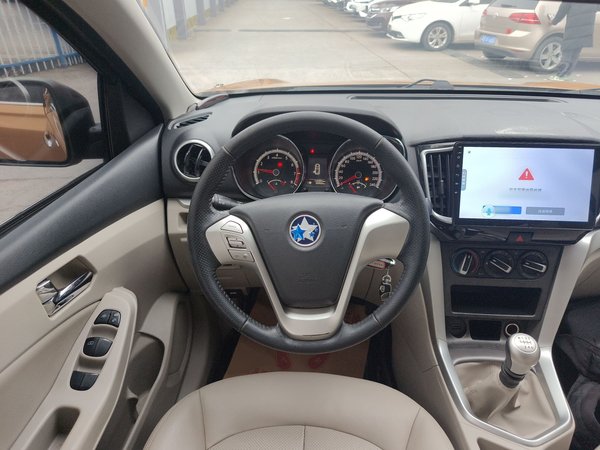 Venucia T70 2015, 140300 км, за 4438 USD - фото 14